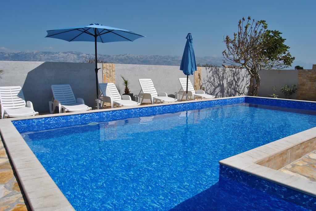Appartement House With Swimming Pool Blue Diamond à Povljana Extérieur photo